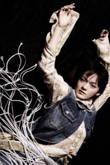 电影《女囚》在线观看免费